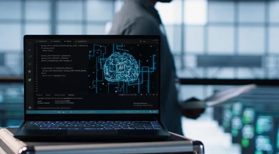 Has Large Language Model Hit a Dead End as Altman Sounds the “Code Red” Alarm?