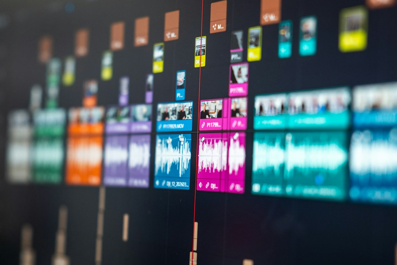 Backpressure in Live AI Subtitle Streams: WebSocket Queues and Recovery Tests